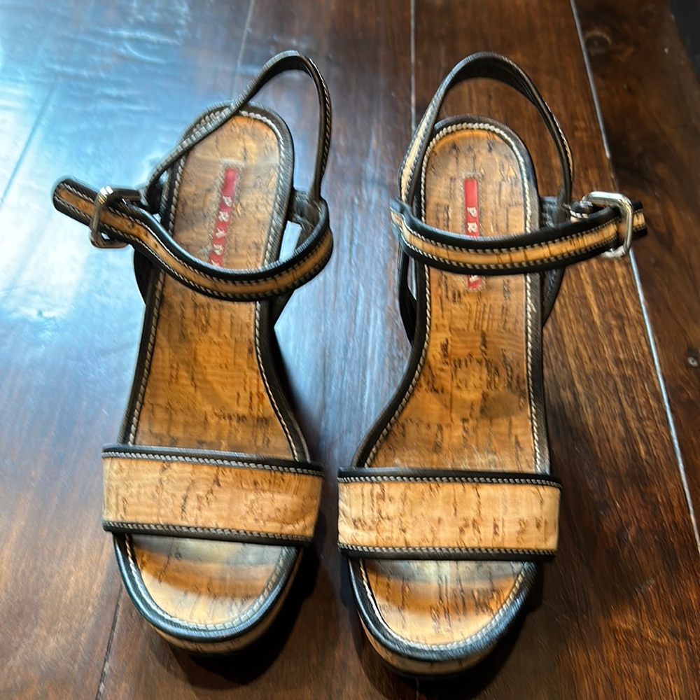 Prada cork and black platform sandals 38
